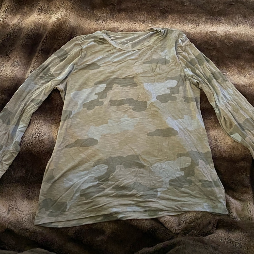 American Eagle Outfitters Long Sleeve